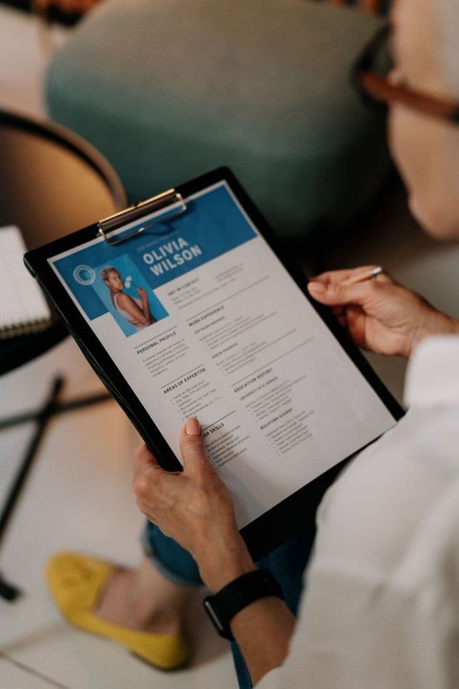 8 Reasons to Keep Your CV Updated