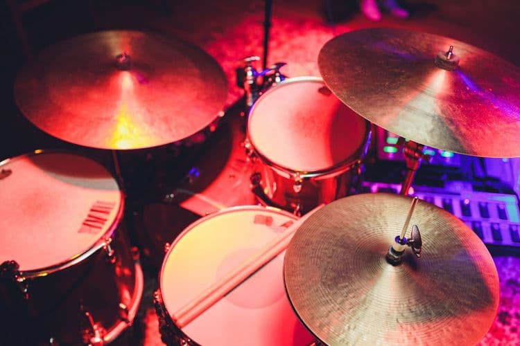 A Beginner’s Guide to Choosing the Right Drum Set