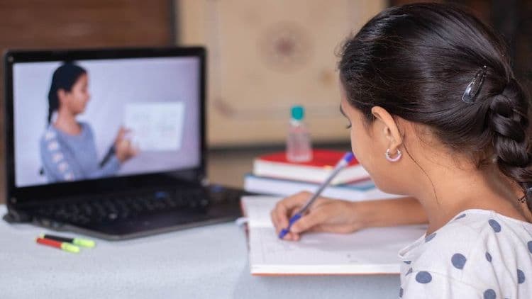 Best online education methods for students in Sri Lanka