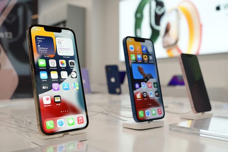 Apple Unveils the iPhone 16 Series: Bigger Displays and New Features